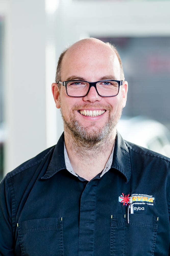 RYBA Karosserie Lack Unfallinstandsetzung Autowerkstatt Hamm Thorsten Ryba